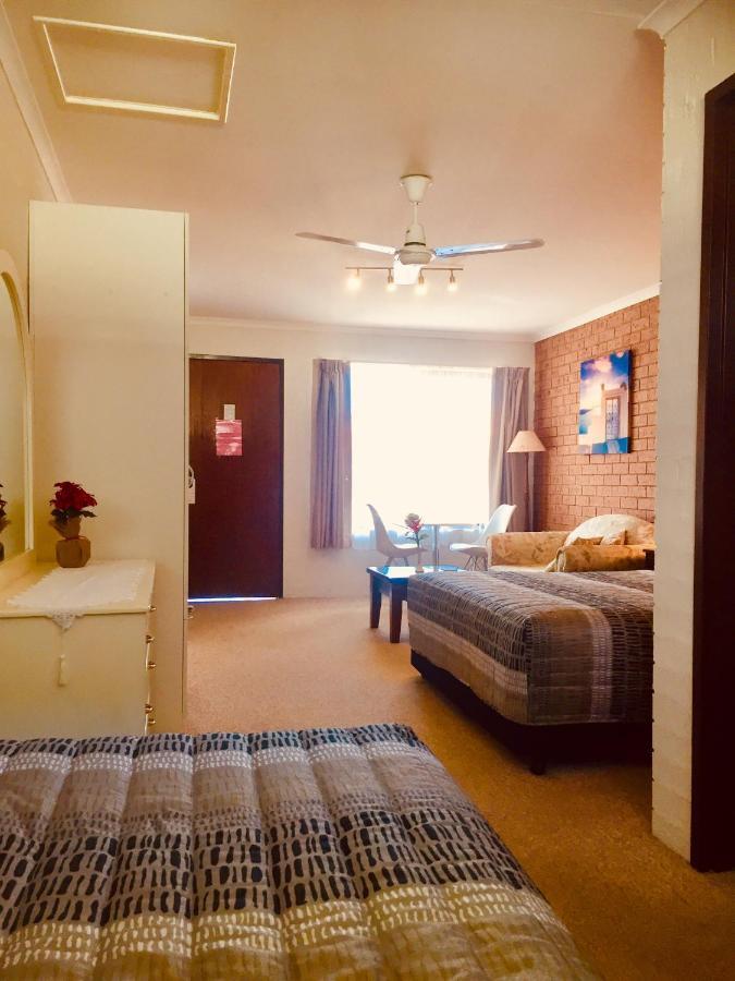 Colonial Motor Inn Pambula Εξωτερικό φωτογραφία