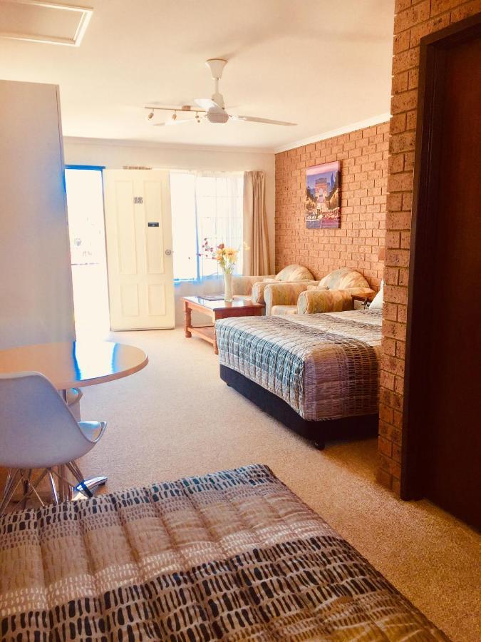 Colonial Motor Inn Pambula Εξωτερικό φωτογραφία